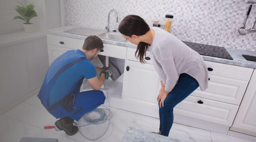 Professional expert plumbing services in Leawood, KS